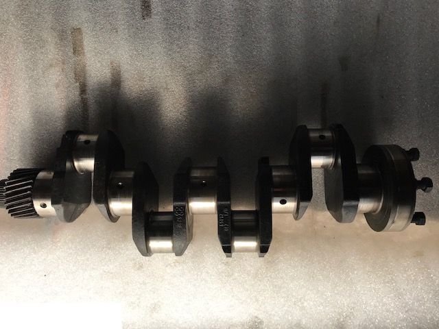 Perkins 1004.4T wał - Moteur et pièces pour Machine agricole: photos 4 Perkins 1004.4T wał - Moteur et pièces pour Machine agricole: photos 4