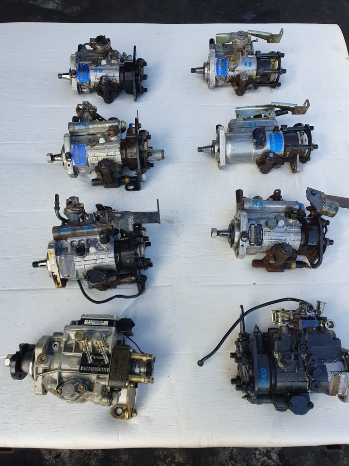 Perkins AK Pompa Paliwa Wtryskowa LUCAS typ 1282 - Pompe à carburant pour Machine agricole: photos 2 Perkins AK Pompa Paliwa Wtryskowa LUCAS typ 1282 - Pompe à carburant pour Machine agricole: photos 2