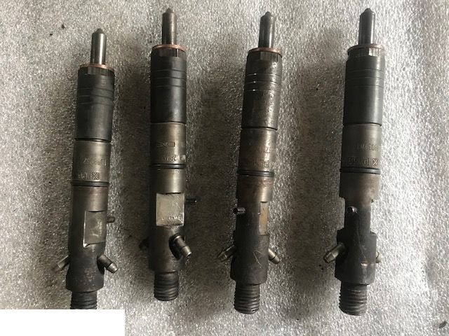 Perkins RG Delphi - Wtryskiwacze 2645K011 - Injecteur pour Machine agricole: photos 2 Perkins RG Delphi - Wtryskiwacze 2645K011 - Injecteur pour Machine agricole: photos 2