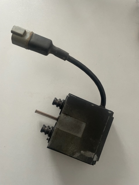 Manitou Merlo cewka rozdzielacza - Pièces de rechange pour Engins de chantier: photos 3 Manitou Merlo cewka rozdzielacza - Pièces de rechange pour Engins de chantier: photos 3