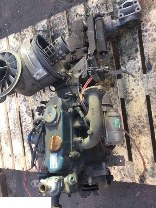 Rozrusznik denso 19269 Kubota d277 - Démarreur pour Machine agricole: photos 1 Rozrusznik denso 19269 Kubota d277 - Démarreur pour Machine agricole: photos 1