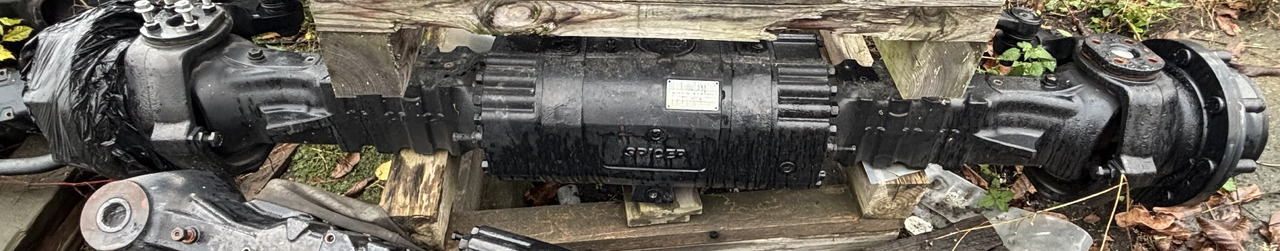 SPICER DANA 367/212/134 Sterowanie Drążek Przegub Cylinder CZĘŚCI NOWE - Barre de réaction pour Engins de chantier: photos 1 SPICER DANA 367/212/134 Sterowanie Drążek Przegub Cylinder CZĘŚCI NOWE - Barre de réaction pour Engins de chantier: photos 1