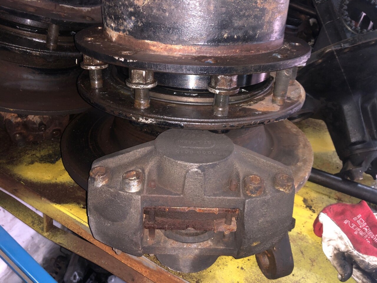 Zacisk hamulcowy przedni JCB Fastrack - Étrier de frein pour Machine agricole: photos 1 Zacisk hamulcowy przedni JCB Fastrack - Étrier de frein pour Machine agricole: photos 1