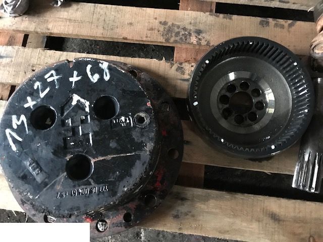 Zwolnica - Manitou Clark Hurth 1770600461 - Moteur de translation pour Engins de chantier: photos 1 Zwolnica - Manitou Clark Hurth 1770600461 - Moteur de translation pour Engins de chantier: photos 1