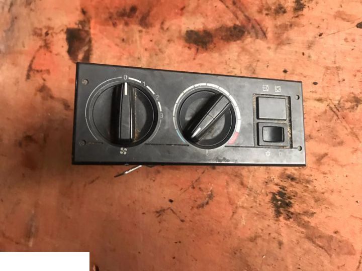 Potencjometr ogrzewania claas , AURORA CCM 335-532-0205 - Chauffage/ Ventilation pour Machine agricole: photos 1 Potencjometr ogrzewania claas , AURORA CCM 335-532-0205 - Chauffage/ Ventilation pour Machine agricole: photos 1