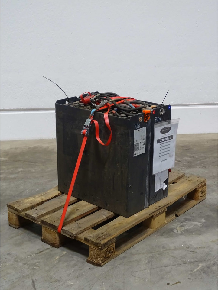 Battery Package - 2 Pcs. - Accumulateur pour Matériel de manutention: photos 1 Battery Package - 2 Pcs. - Accumulateur pour Matériel de manutention: photos 1