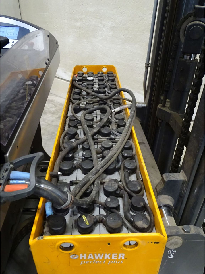 STILL FM-X10 - Chariot à mât rétractable: photos 4 STILL FM-X10 - Chariot à mât rétractable: photos 4