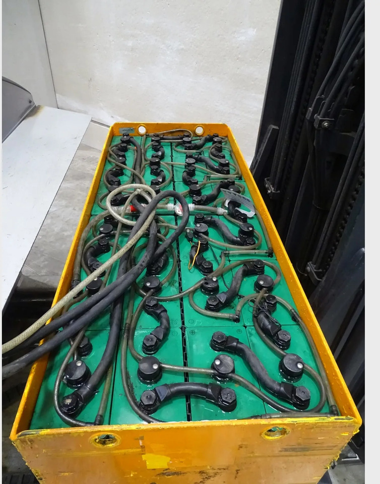 STILL FM-X25 - Chariot à mât rétractable: photos 4 STILL FM-X25 - Chariot à mât rétractable: photos 4