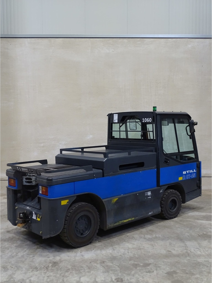 STILL R07-25 - Chariot tracteur: photos 3 STILL R07-25 - Chariot tracteur: photos 3