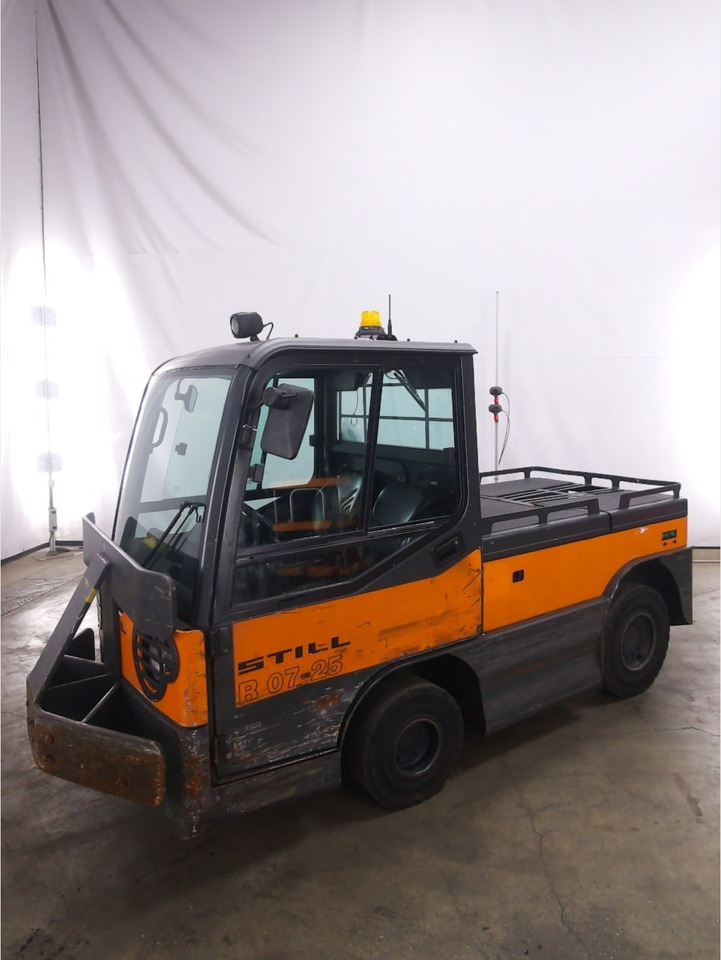 STILL R07-25 - Chariot tracteur: photos 1 STILL R07-25 - Chariot tracteur: photos 1