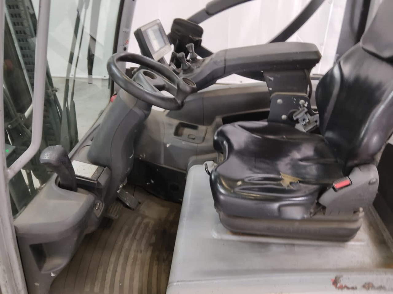 STILL RX20-16 - Chariot élévateur électrique: photos 3 STILL RX20-16 - Chariot élévateur électrique: photos 3