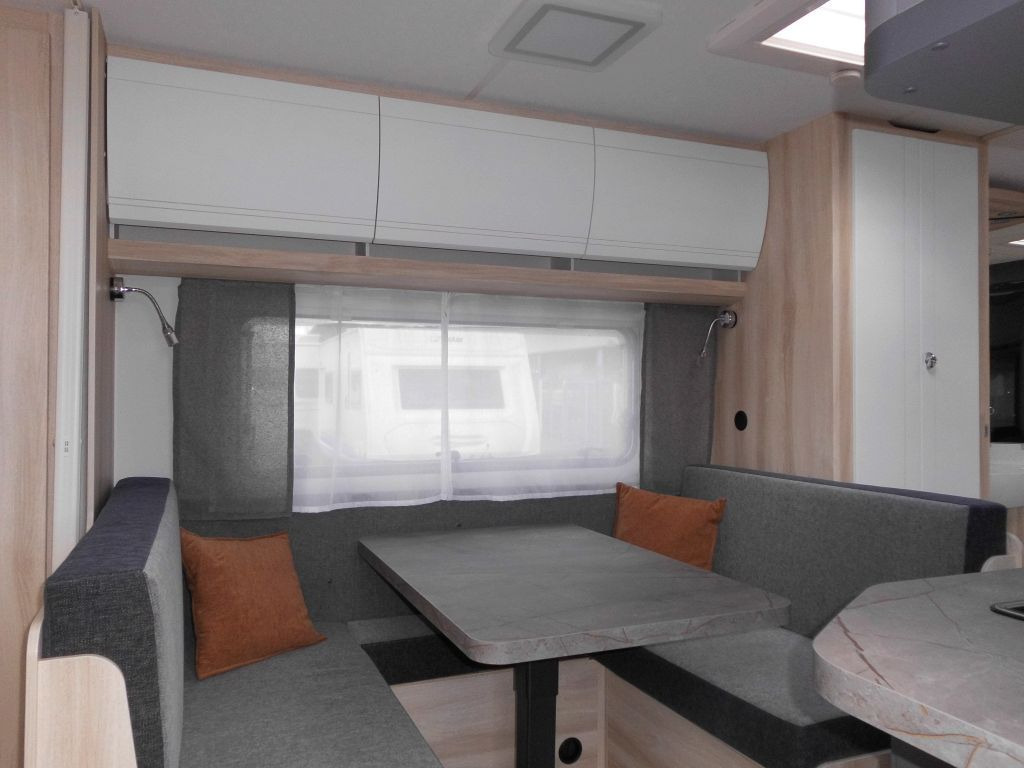 Hobby De Luxe 540 KMFe 2026 GARAGE AUTARK 1800kg. - Caravane: photos 5 Hobby De Luxe 540 KMFe 2026 GARAGE AUTARK 1800kg. - Caravane: photos 5