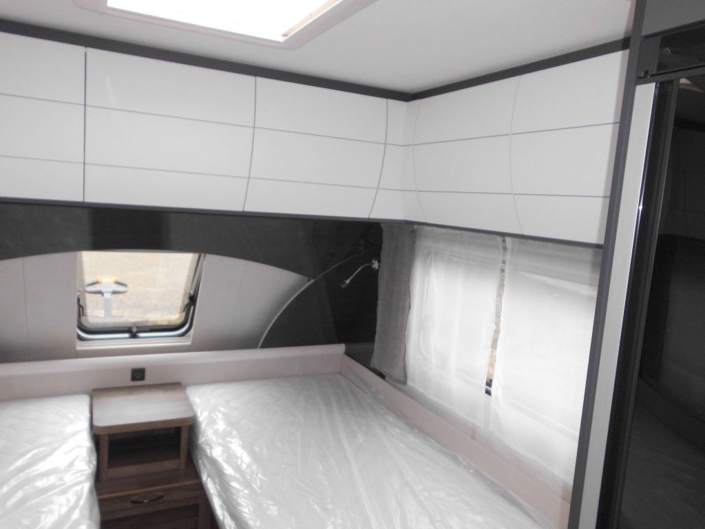 Caravane Hobby Excellent Edition 495 UL 2026 AUTARK 1800kg. ROL: photos 12 Caravane Hobby Excellent Edition 495 UL 2026 AUTARK 1800kg. ROL: photos 12