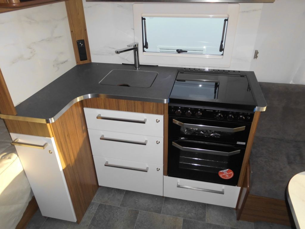 Caravane Polar 520 FW Original Modellwechsel-Aktion: photos 15