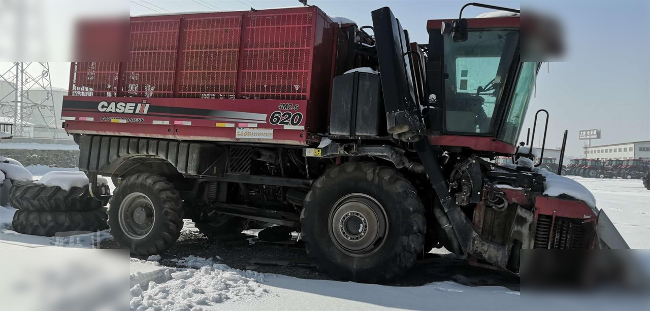2015 CASE IH 620 - Matériel de récolte: photos 1 2015 CASE IH 620 - Matériel de récolte: photos 1