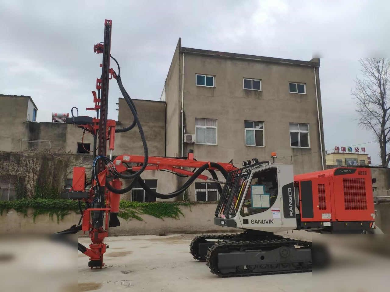 2022 SANDVIK DX800 - Foreuse: photos 3 2022 SANDVIK DX800 - Foreuse: photos 3