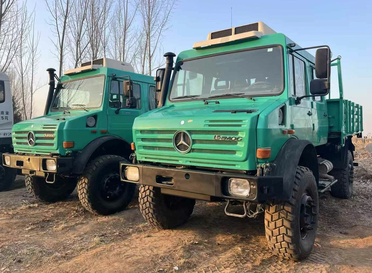 MERCEDES-BENZ UNIMOG U5000 - Camion: photos 1 MERCEDES-BENZ UNIMOG U5000 - Camion: photos 1