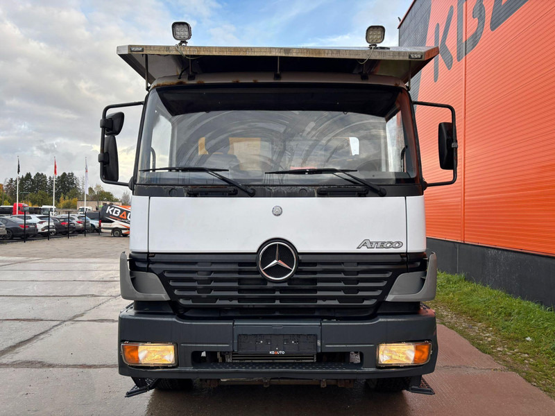 Mercedes-Benz Atego 2628 6x4 AMV ARBPL.10.5M / boom 10.5 m / 1000 kg / 7912 hours - KAESER M76 / 2700 l/min - Camion, Camion grue: photos 3 Mercedes-Benz Atego 2628 6x4 AMV ARBPL.10.5M / boom 10.5 m / 1000 kg / 7912 hours - KAESER M76 / 2700 l/min - Camion, Camion grue: photos 3