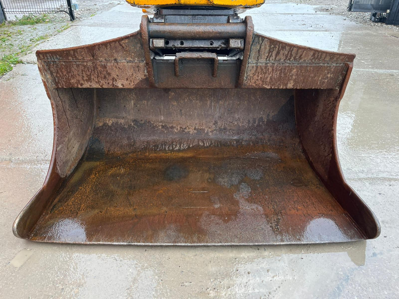 Pelle sur chenille Caterpillar 320 E 3D / ROTOTILT / CENTRAL LUBRICATION / 3D / AC: photos 8
