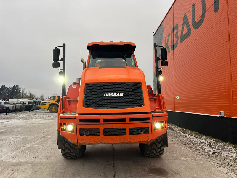 Doosan DA 30 6x6 AC / CENTRAL LUBRICATION / NO ADBLUE / NO DPF - Tombereau articulé: photos 2 Doosan DA 30 6x6 AC / CENTRAL LUBRICATION / NO ADBLUE / NO DPF - Tombereau articulé: photos 2