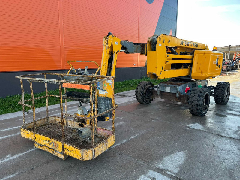 Haulotte Articulee HA16RTJ PRO BOOM 16 m / RATED LOAD 230 kg - Nacelle: photos 2 Haulotte Articulee HA16RTJ PRO BOOM 16 m / RATED LOAD 230 kg - Nacelle: photos 2
