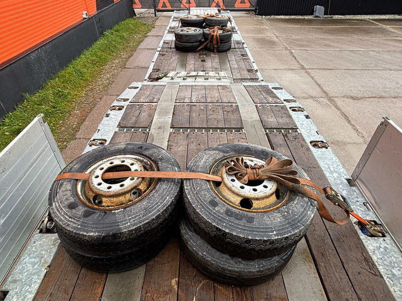 Semi-remorque surbaissé Humbaur HTS30 SCHRAG SAF AXLES / REAR AXLE STEERING: photos 10 Semi-remorque surbaissé Humbaur HTS30 SCHRAG SAF AXLES / REAR AXLE STEERING: photos 10