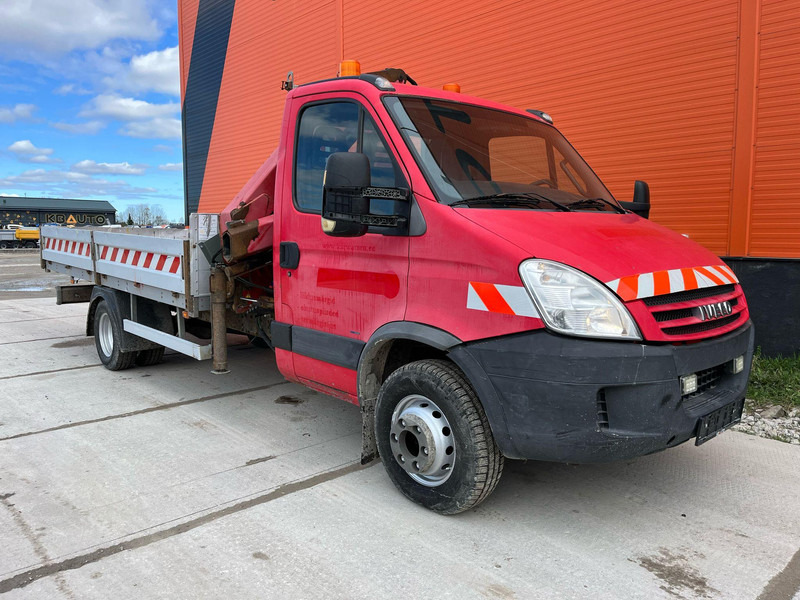Iveco Daily 65C18 4x2 HMF 683 K2 / PLATFORM L=4256 mm - Fourgon plateau: photos 4 Iveco Daily 65C18 4x2 HMF 683 K2 / PLATFORM L=4256 mm - Fourgon plateau: photos 4