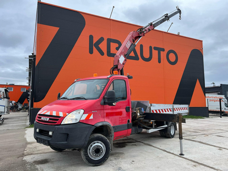 Iveco Daily 65C18 4x2 HMF 683 K2 / PLATFORM L=4256 mm - Fourgon plateau: photos 1 Iveco Daily 65C18 4x2 HMF 683 K2 / PLATFORM L=4256 mm - Fourgon plateau: photos 1
