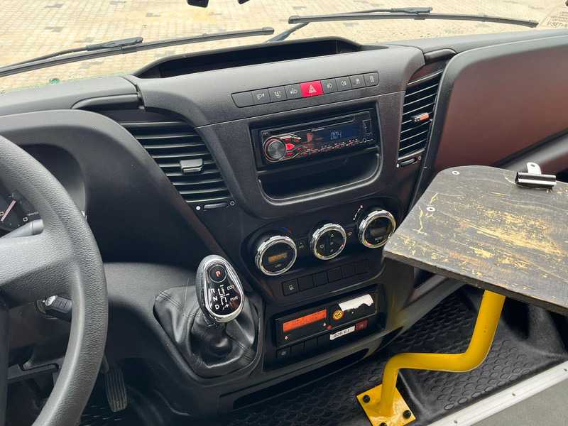 Minibus, Transport de personnes Iveco First Low-Entry 4x2 22 SEATS / AC / WEBASTO: photos 12 Minibus, Transport de personnes Iveco First Low-Entry 4x2 22 SEATS / AC / WEBASTO: photos 12