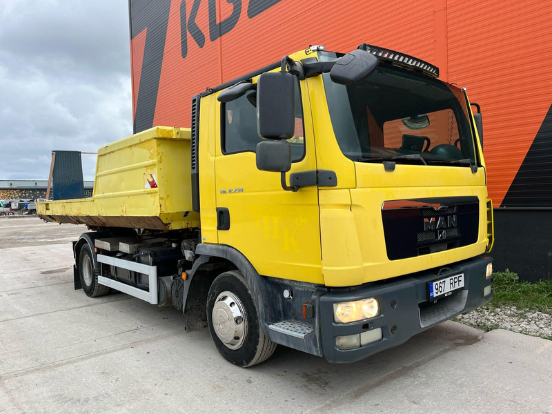 MAN TGL 12.250 4x2 MULTILIFT / L=3500 mm / POSSIBLE TO BUY WITH PLATFORM - Camion - système de câble: photos 4 MAN TGL 12.250 4x2 MULTILIFT / L=3500 mm / POSSIBLE TO BUY WITH PLATFORM - Camion - système de câble: photos 4
