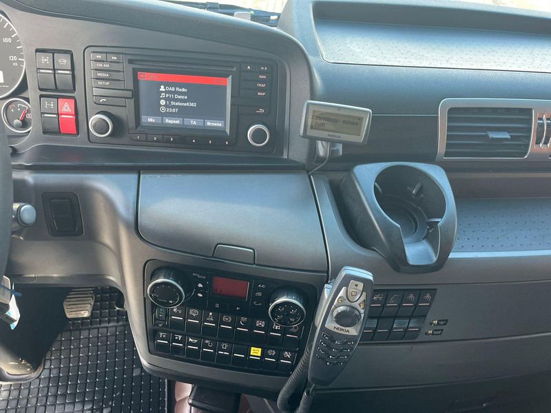 Châssis cabine MAN TGX 33.560 6x4 CHASSIS L=6907 mm: photos 19 Châssis cabine MAN TGX 33.560 6x4 CHASSIS L=6907 mm: photos 19