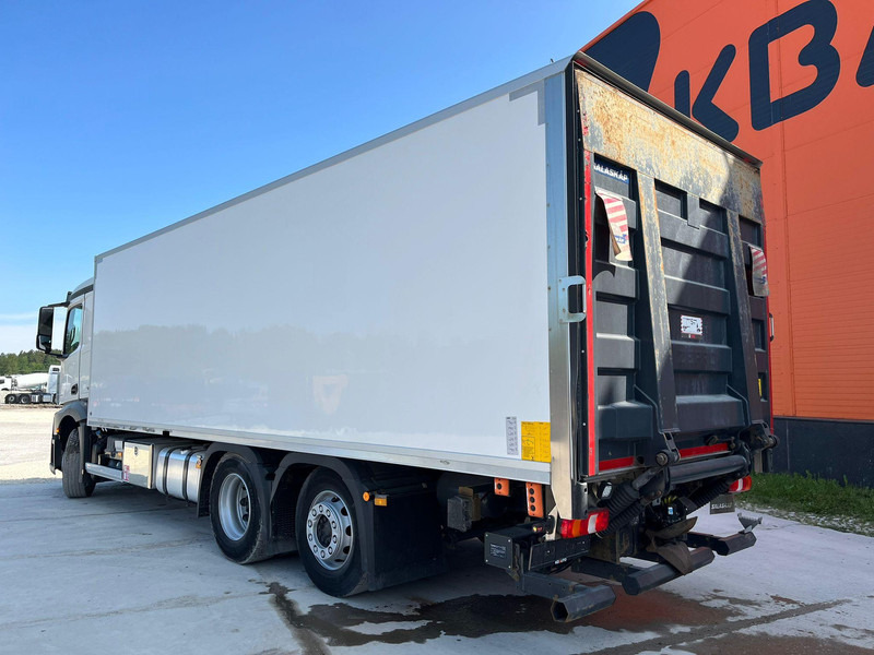 Camion fourgon Mercedes-Benz Actros 2545 6x2 BOX L=7526 mm: photos 7