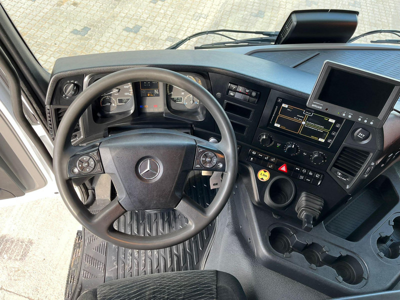 Mercedes-Benz Antos 2540L 6x2*4 THERMOKING UT SPECTRUM / BOX L=9522 mm - crédit-bail Mercedes-Benz Antos 2540L 6x2*4 THERMOKING UT SPECTRUM / BOX L=9522 mm: photos 17