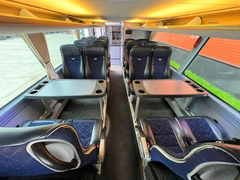 Bus à impériale Neoplan SKYLINER L 6x2*4 77 SEATS / AC / AUXILIARY HEATING / WC: photos 16 Bus à impériale Neoplan SKYLINER L 6x2*4 77 SEATS / AC / AUXILIARY HEATING / WC: photos 16