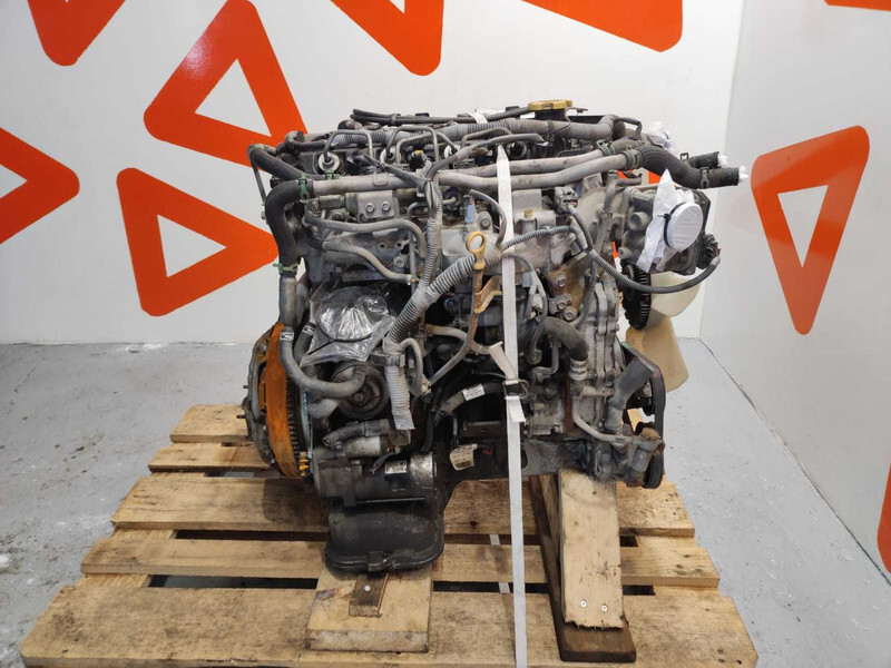Nissan NT 400 CABSTAR ENGINE YD25DDTI / LOW MILEAGE - Moteur pour Camion: photos 3 Nissan NT 400 CABSTAR ENGINE YD25DDTI / LOW MILEAGE - Moteur pour Camion: photos 3