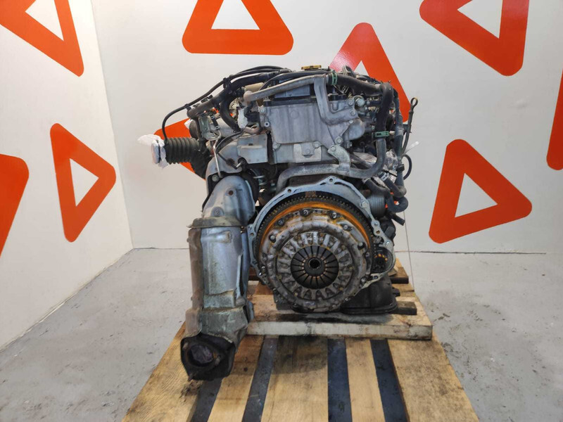 Nissan NT 400 CABSTAR ENGINE YD25DDTI / LOW MILEAGE - Moteur pour Camion: photos 4 Nissan NT 400 CABSTAR ENGINE YD25DDTI / LOW MILEAGE - Moteur pour Camion: photos 4