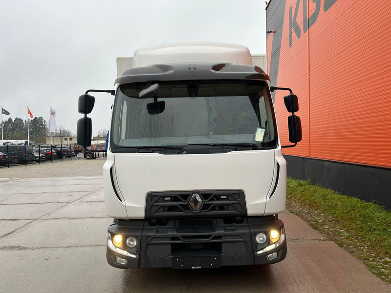 Renault D12 4x2 WORKSHOP ON WHEELS / FASSI M30A.13 / BOX L=4459 mm - Camion fourgon: photos 2 Renault D12 4x2 WORKSHOP ON WHEELS / FASSI M30A.13 / BOX L=4459 mm - Camion fourgon: photos 2