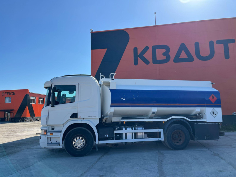 Camion citerne pour transport de carburant Scania P 320 4x2 TANK 11000 l / 2000 + 3000 + 3000 + 3000 l: photos 8