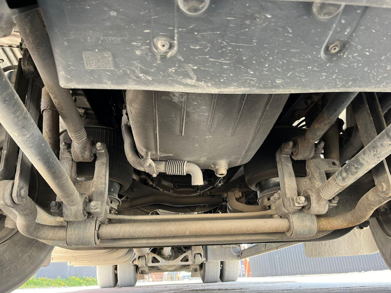 Châssis cabine Scania R 480 6x2*4 FOR SALE AS CHASSIS / RETARDER: photos 11 Châssis cabine Scania R 480 6x2*4 FOR SALE AS CHASSIS / RETARDER: photos 11