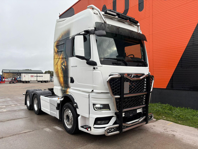 MAN TGX 28.580 6x2 TWIN BED GX CAB / INTARDER / DOUBLE BOGIE - Tracteur routier: photos 4 MAN TGX 28.580 6x2 TWIN BED GX CAB / INTARDER / DOUBLE BOGIE - Tracteur routier: photos 4