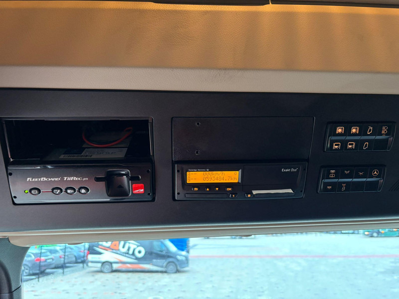 Tracteur routier Mercedes-Benz Actros 2663 6x4 GIGASPACE / RETARDER / PTO: photos 19