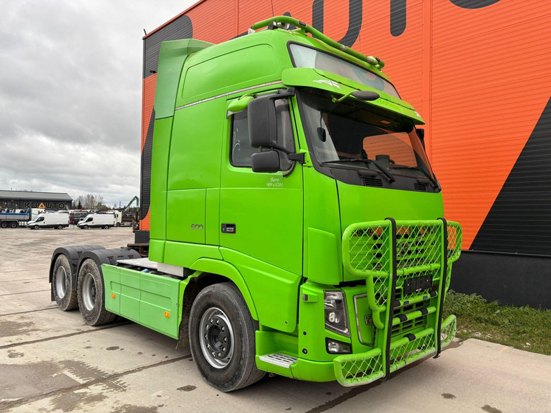 Volvo FH 16 600 6x2 GLOBE XXL ! / HYDRAULICS / RETARDER / DOUBLE BOGIE - Tracteur routier: photos 4 Volvo FH 16 600 6x2 GLOBE XXL ! / HYDRAULICS / RETARDER / DOUBLE BOGIE - Tracteur routier: photos 4