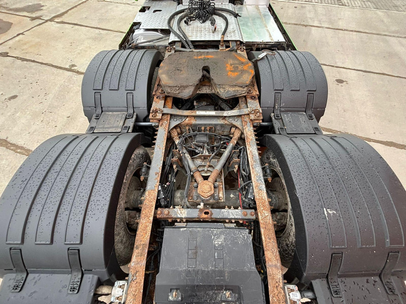 Volvo FH 16 600 6x2 GLOBE XXL ! / HYDRAULICS / RETARDER / DOUBLE BOGIE - crédit-bail Volvo FH 16 600 6x2 GLOBE XXL ! / HYDRAULICS / RETARDER / DOUBLE BOGIE: photos 11