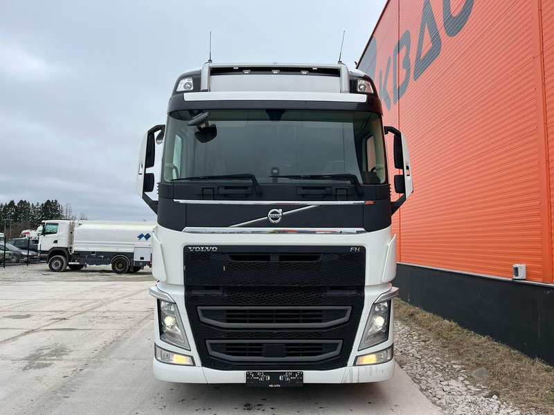 Volvo FH 500 6x2 GLOBE XL / DOUBLE BOGIE - Tracteur routier: photos 2 Volvo FH 500 6x2 GLOBE XL / DOUBLE BOGIE - Tracteur routier: photos 2