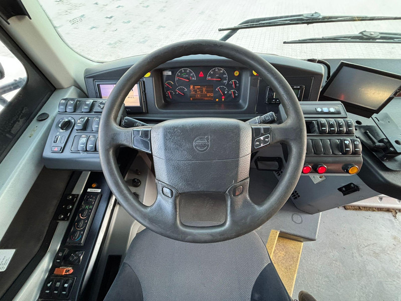 Bus urbain Volvo B7RLE 8900 48 SEATS + 28 STANDING / AC / AUXILIARY HEATER: photos 10 Bus urbain Volvo B7RLE 8900 48 SEATS + 28 STANDING / AC / AUXILIARY HEATER: photos 10