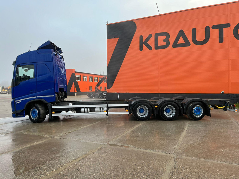 Châssis cabine Volvo FH 500 8x4*4 CHASSIS L=9398mm: photos 9