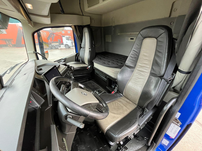 Châssis cabine Volvo FH 500 8x4*4 CHASSIS L=9398mm: photos 16