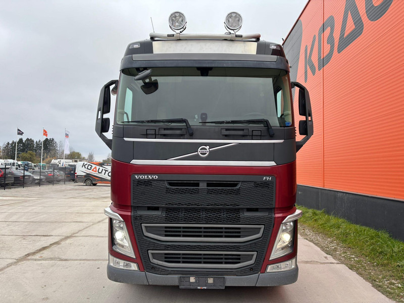Volvo FH 540 8x4*4 CHASSIS L=6124 mm - Châssis cabine: photos 3 Volvo FH 540 8x4*4 CHASSIS L=6124 mm - Châssis cabine: photos 3