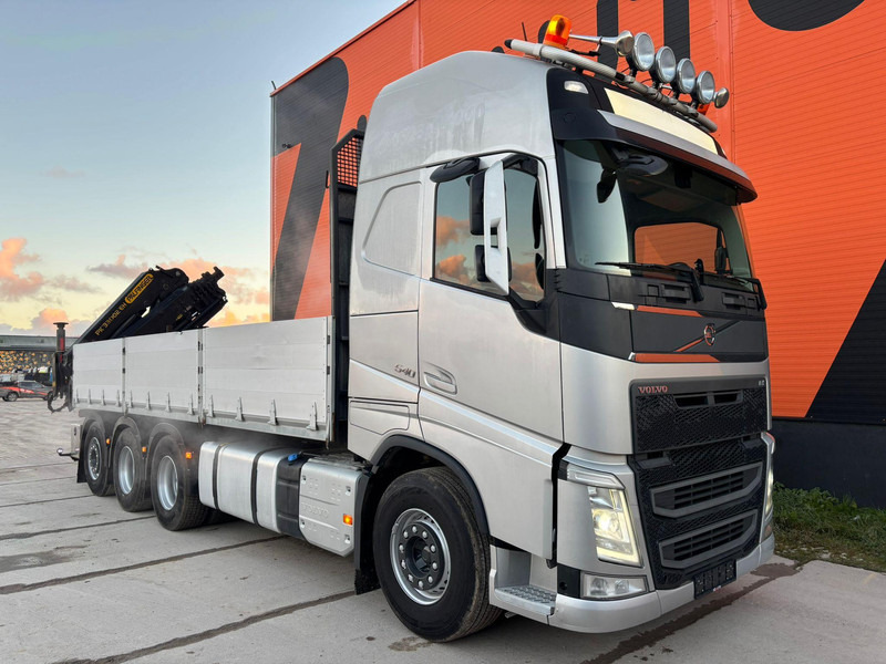 Volvo FH 540 8x4*4 PALFINGER PK 33002 EH / PLATFORM L=7049 mm - Camion plateau, Camion grue: photos 4 Volvo FH 540 8x4*4 PALFINGER PK 33002 EH / PLATFORM L=7049 mm - Camion plateau, Camion grue: photos 4