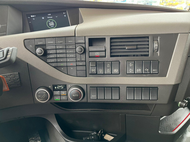 Volvo FH 540 8x4 PK 92002 + JIB + WINCH / PLATFORM L=6341-7344 mm extendable - crédit-bail Volvo FH 540 8x4 PK 92002 + JIB + WINCH / PLATFORM L=6341-7344 mm extendable: photos 19